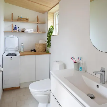 3 Bedroom Awesome In