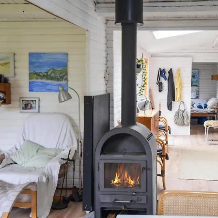 Holiday home Stunning In With Wifi