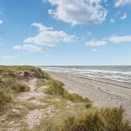 Stunning In With Wifi Holiday home